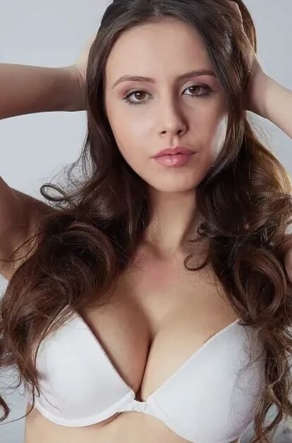 Карина - фото